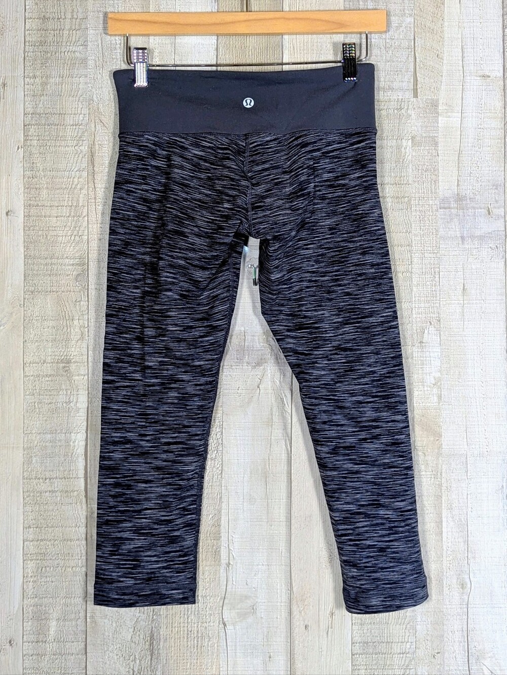 Lululemon Wunder Under Crop Leggings Size 4 Black Gray Space Dye Yoga Athletic